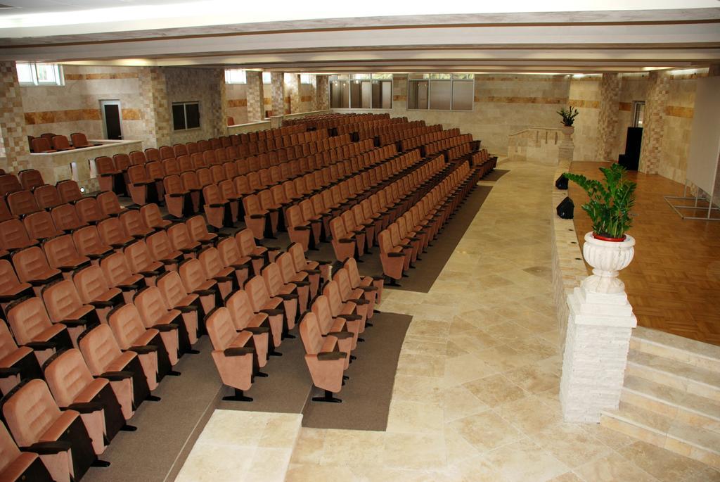 Hotell Mediteran & 4*
