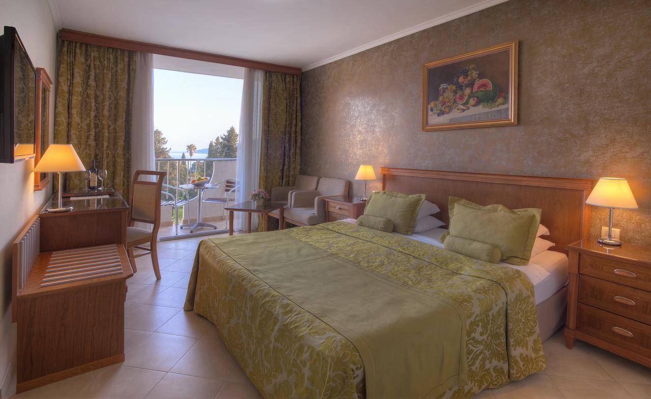 Mediteran & Hotell 4*
